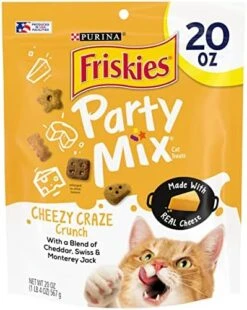 Purina Friskies Made In USA Facilities Cat Treats, Party Mix Original Crunch - 30 Oz. Pouch -Pet Products Shop 51MF ZKXwJL. AC